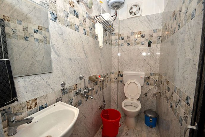 Imagen de la habitación del Hotel King\'s Banaras. Foto 15