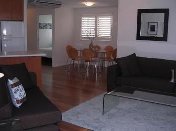 Imagen de los exteriores del Hotel Kings Bay Apartments, Kings Beach. Foto 9