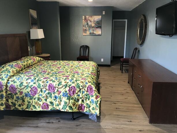 Imagen de la habitación del Hotel Kings Castle Motel. Foto 8