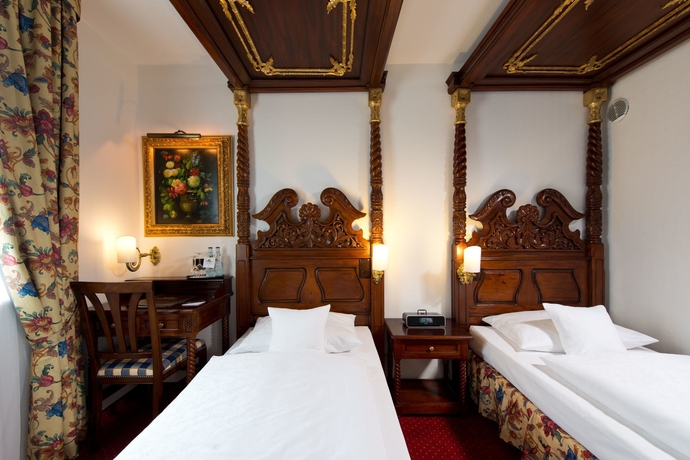 Imagen de la habitación del Hotel King's Center. Foto 7