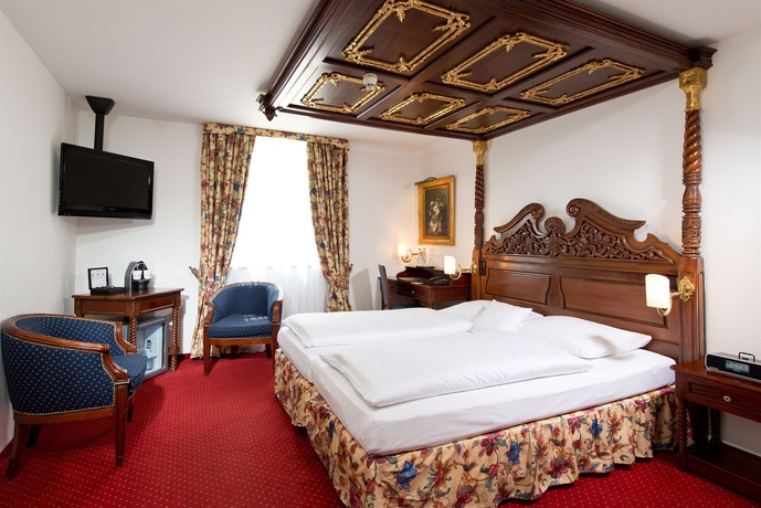 Imagen de la habitación del Hotel King's Center. Foto 12