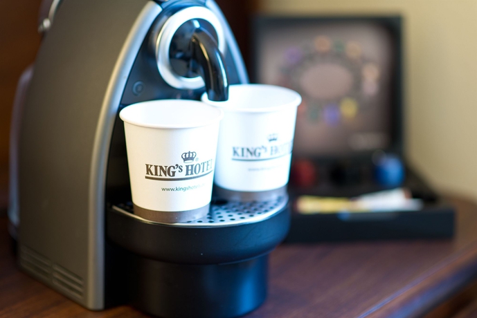 Imagen de la habitación del Hotel King's Center. Foto 16