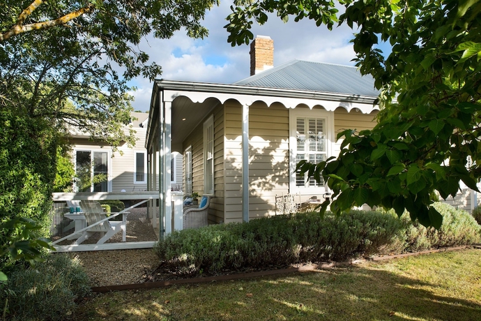 Imagen de los exteriores del Hotel Kings Cottage. Foto 16