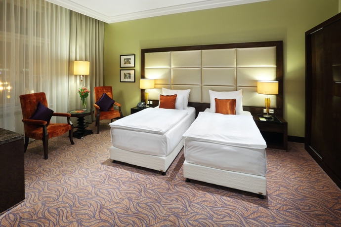 Imagen de la habitación del Hotel Kings Court. Foto 2