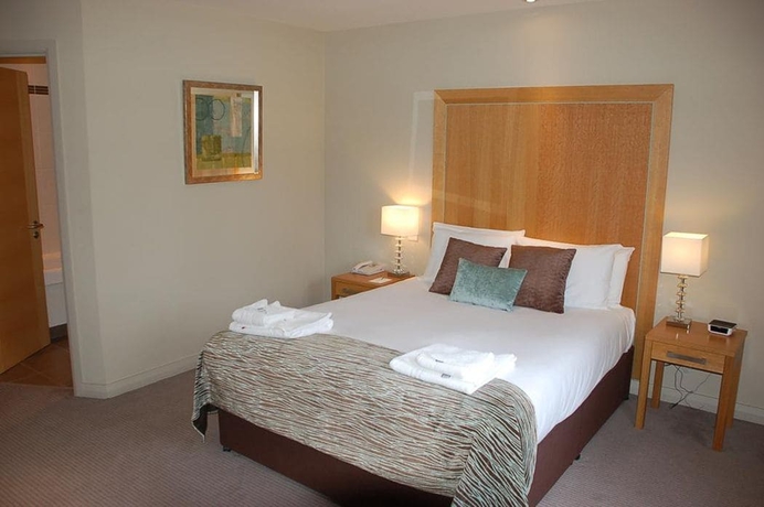 Imagen de la habitación del Hotel Kings Court, Kings Coughton. Foto 11