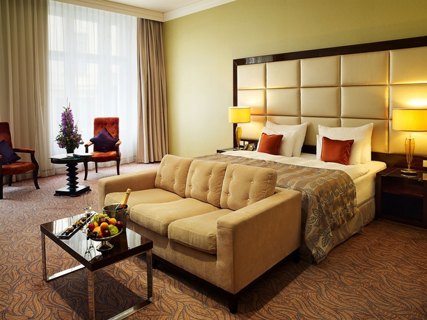 Imagen de los interiores del Hotel Kings Court, Praga. Foto 14