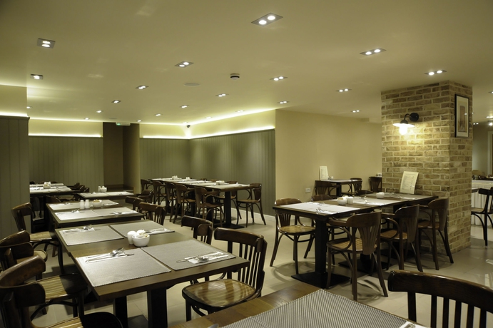 Imagen del bar/restaurante del Hotel Kings Cross Inn. Foto 2