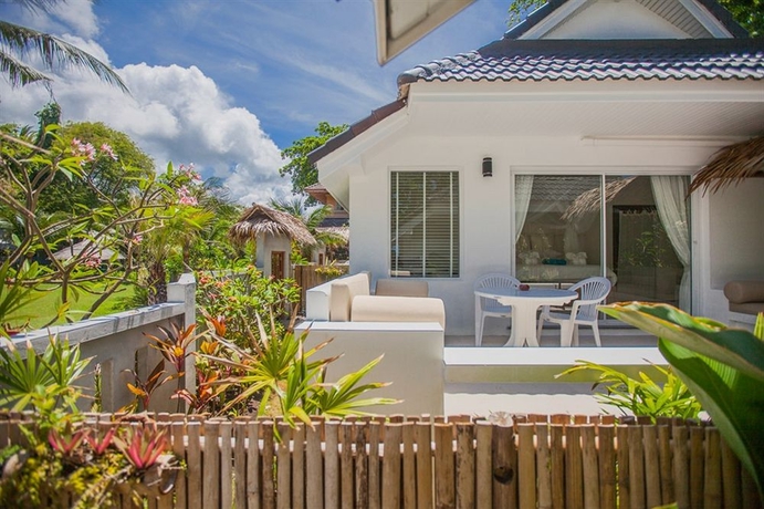 Imagen de los exteriores del Hotel King's Garden Resort. Foto 13