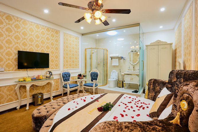 Imagen de la habitación del Hotel King's, Hanoi. Foto 8