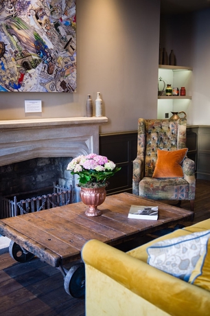 Imagen de los interiores del Hotel Kings Head. Foto 19