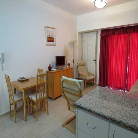 Imagen general del Hotel King\'s Holiday Apartments. Foto 1