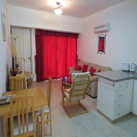 Imagen general del Hotel King\'s Holiday Apartments. Foto 11