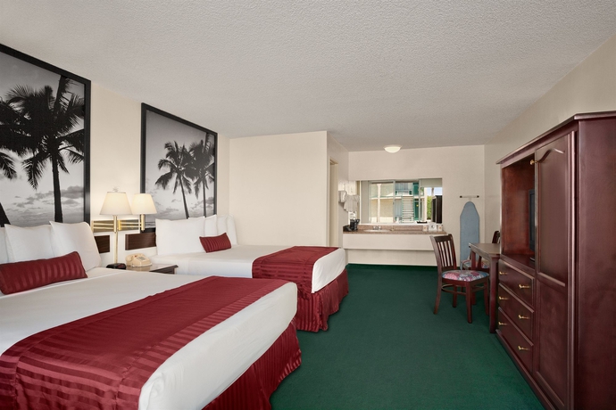 Imagen de la habitación del Hotel Kings Inn Anaheim At The Park and Convention Center. Foto 4
