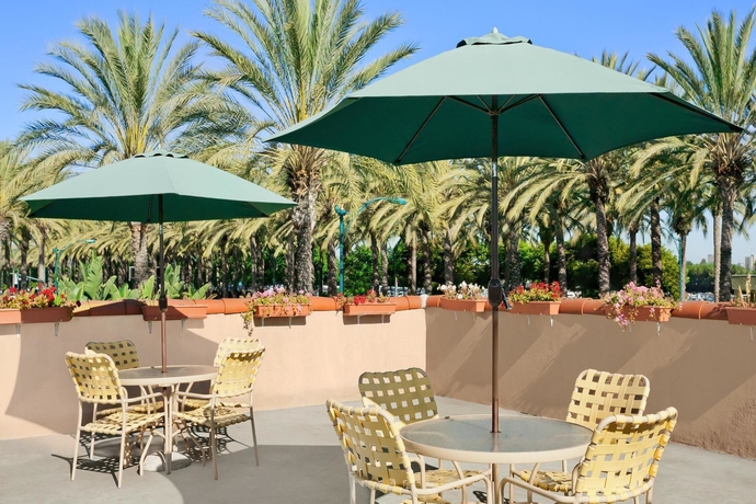 Imagen de los interiores del Hotel Kings Inn Anaheim At The Park and Convention Center. Foto 8