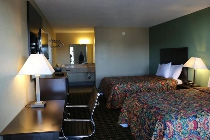 Imagen general del Hotel Kings Inn Civic Center Uab. Foto 2