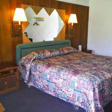 Imagen de la habitación del Hotel Kings Inn Cleveland. Foto 7