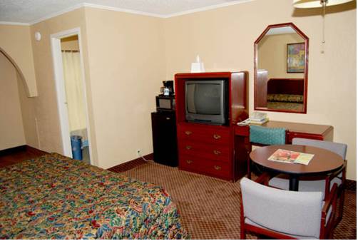 Imagen general del Hotel Kings Inn Hot Springs. Foto 1