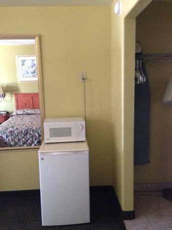 Imagen de la habitación del Hotel Kings Inn Mexia. Foto 5