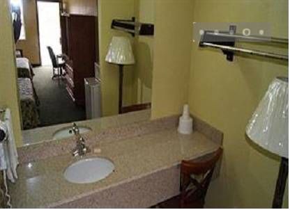 Imagen de la habitación del Hotel Kings Inn Mexia. Foto 10