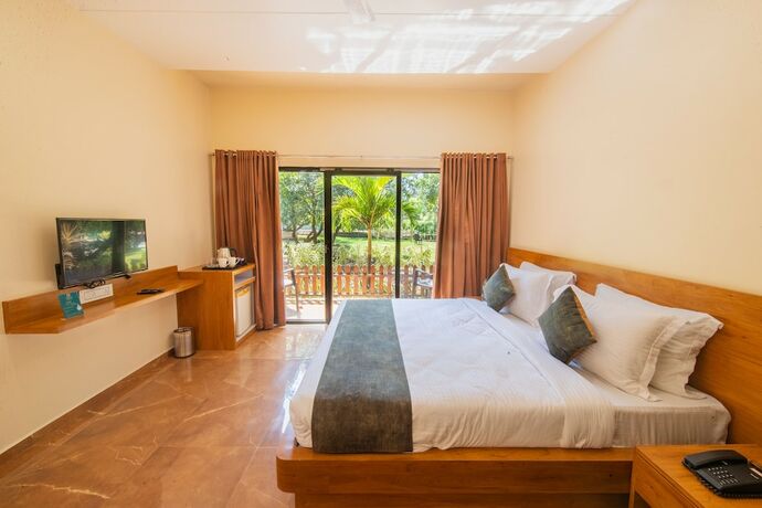 Imagen de la habitación del Hotel Kings Kraft Pinewood Ssan Gir. Foto 18