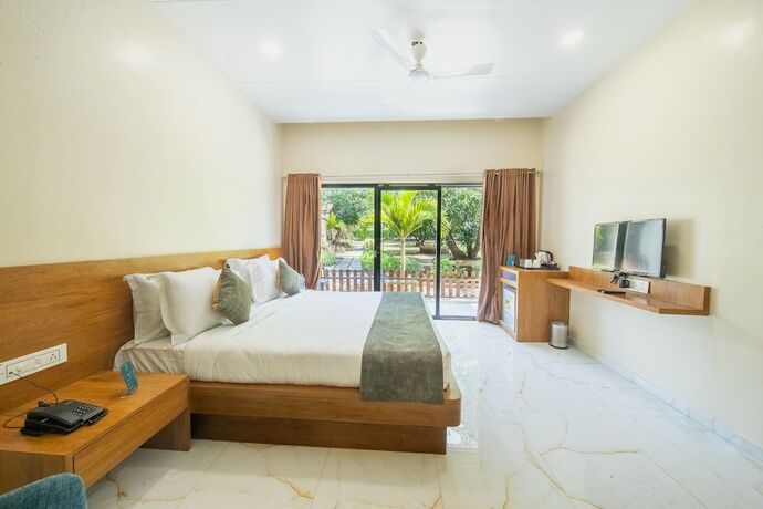 Imagen general del Hotel Kings Kraft Pinewood Ssan Gir. Foto 12