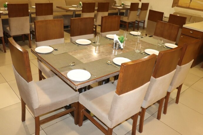 Imagen general del Hotel King's Kraft Stay Inn Rajkot. Foto 5