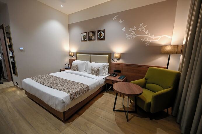 Imagen de la habitación del Hotel Kings Kraft The Park Executive. Foto 15