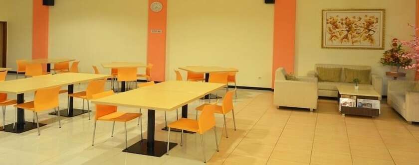 Imagen general del Hotel Kings Kudus. Foto 3