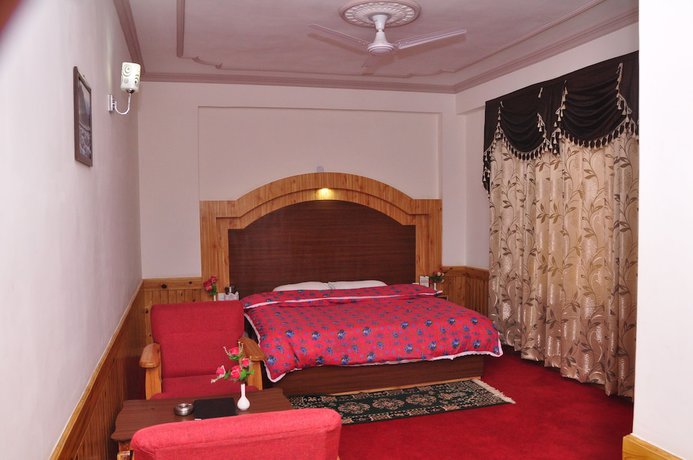 Imagen de la habitación del Hotel Kings Land. Foto 6