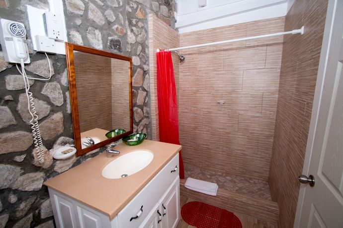 Imagen de la habitación del Hotel Kings Landing. Foto 13