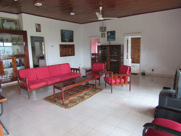 Imagen de los interiores del Hotel Kings Leisure Residence. Foto 14