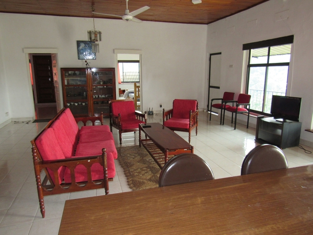 Imagen de los interiores del Hotel Kings Leisure Residence. Foto 17