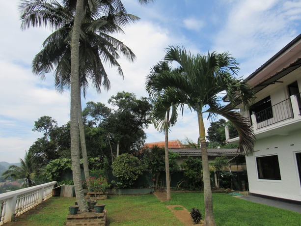 Imagen de los exteriores del Hotel Kings Leisure Residence. Foto 12