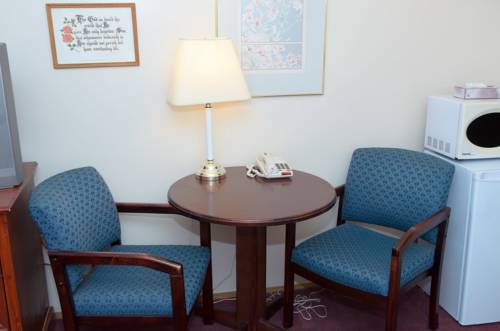 Imagen de la habitación del Hotel Kings Motor Inn, Kamloops. Foto 3