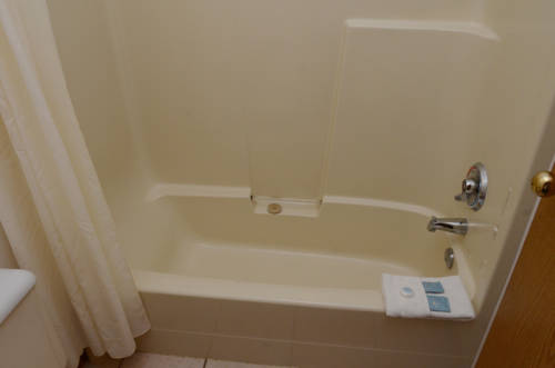 Imagen de la habitación del Hotel Kings Motor Inn, Kamloops. Foto 8