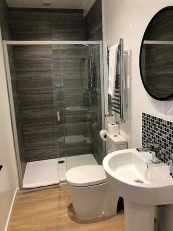 Imagen de la habitación del Hotel Kings Newmarket. Foto 17