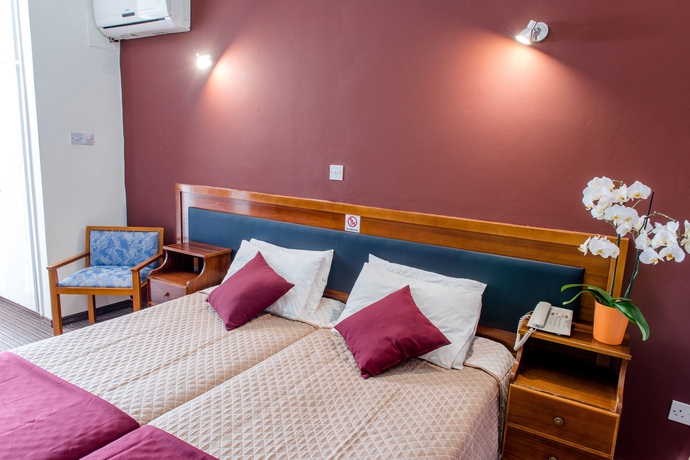 Imagen de la habitación del Hotel Kings, Paphos. Foto 3