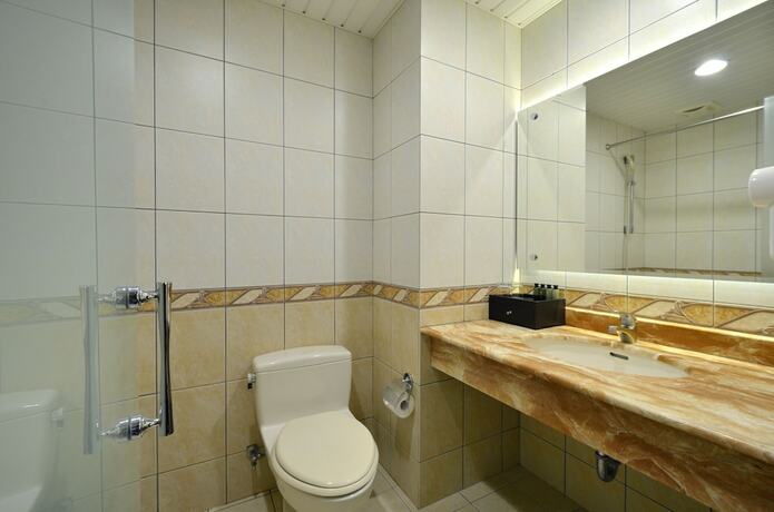Imagen de la habitación del Hotel King's Paradise. Foto 17