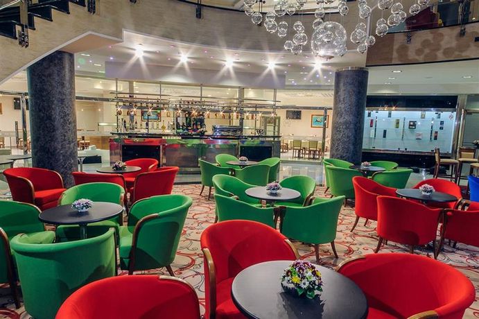 Imagen del bar/restaurante del Hotel King's Park. Foto 3