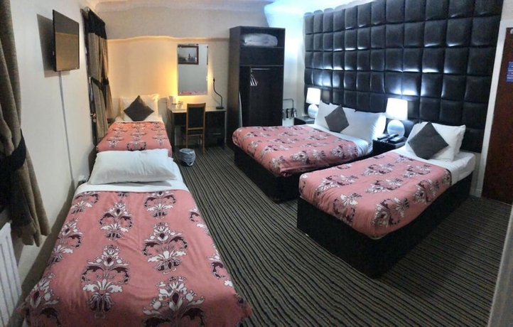 Imagen de la habitación del Hotel Kings Park. Foto 8