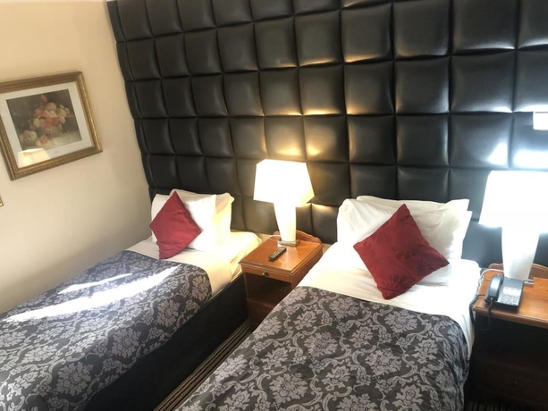 Imagen de la habitación del Hotel Kings Park. Foto 10