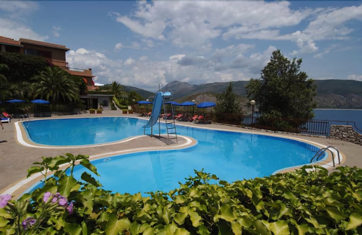 Imagen de la piscina del Hotel King's Residence, Palinuro. Foto 18