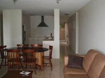 Imagen de la habitación del Hotel King's Row Holiday Apartments. Foto 5