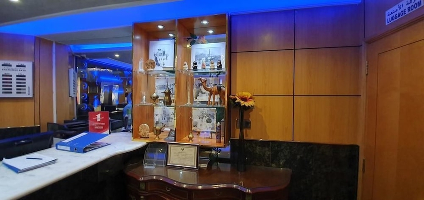 Imagen de los interiores del Hotel Kings Square. Foto 19