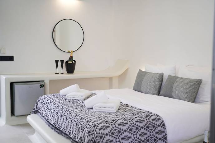 Imagen de la habitación del Hotel King's Suites. Foto 12