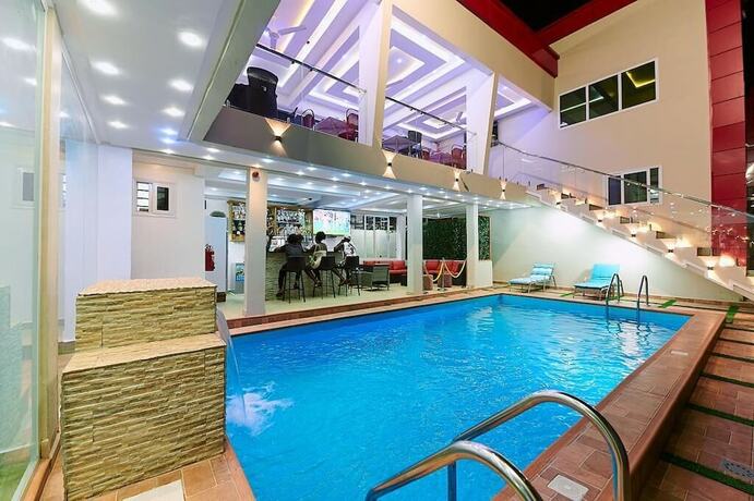 Imagen general del Hotel Kings Villagio. Foto 10