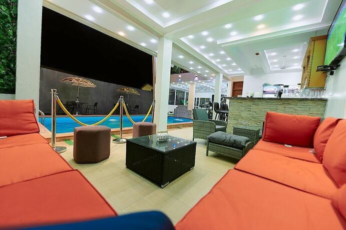 Imagen general del Hotel Kings Villagio. Foto 11