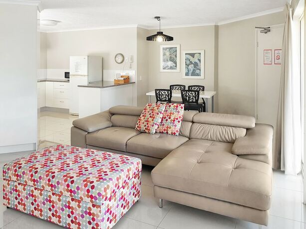 Imagen general del Hotel Kings Way Apartments. Foto 15