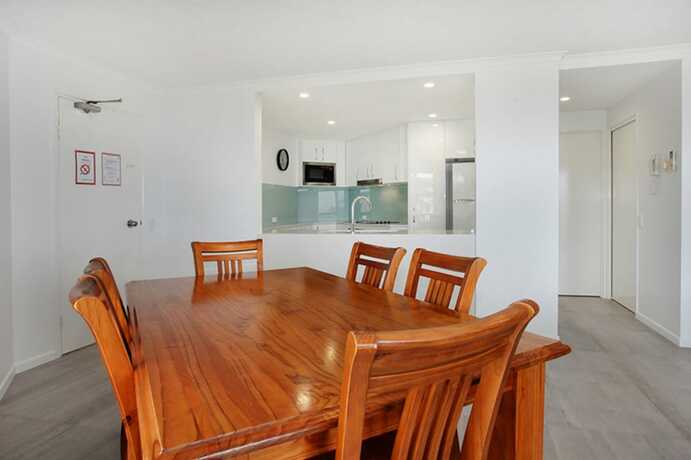 Imagen general del Hotel Kings Way Apartments. Foto 16