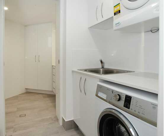 Imagen general del Hotel Kings Way Apartments. Foto 17